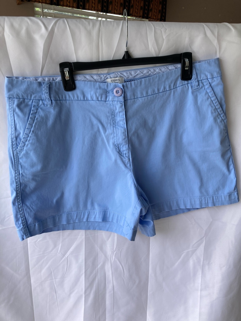 Crown and Ivy Women’s Shorts Size 16
